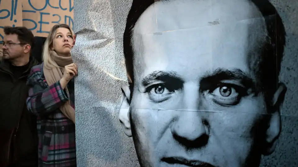 Navalny homenageado em Lisboa com marcha contra regime de Putin