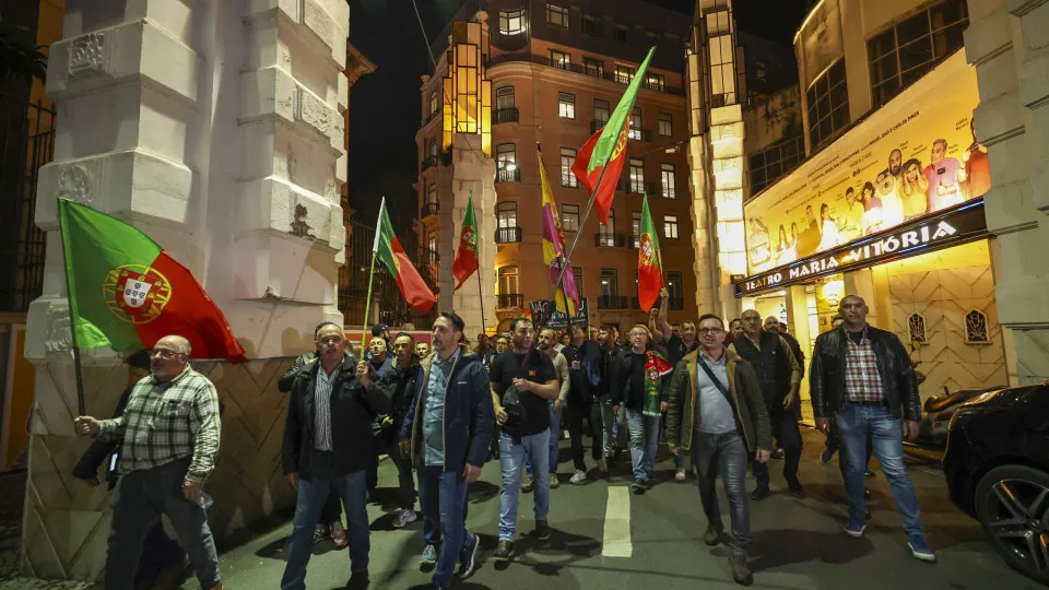 PS desafia Moedas a apresentar queixa ao MP sobre protesto de polícias