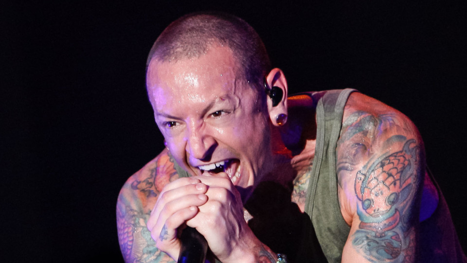 Linkin Park lançam tema inédito com voz de Chester Bennington