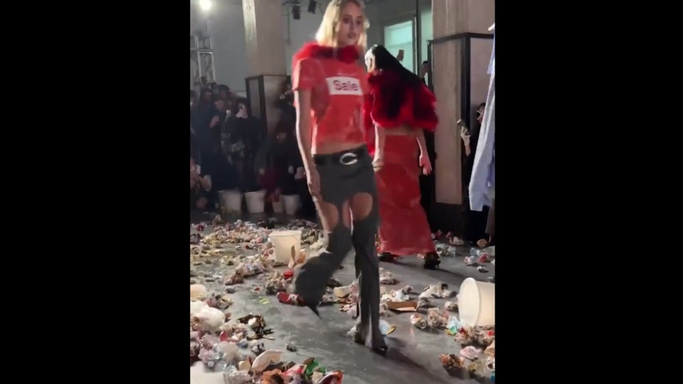 Desfile mais polémico de Milão tinha mensagem para as "vítimas da moda"