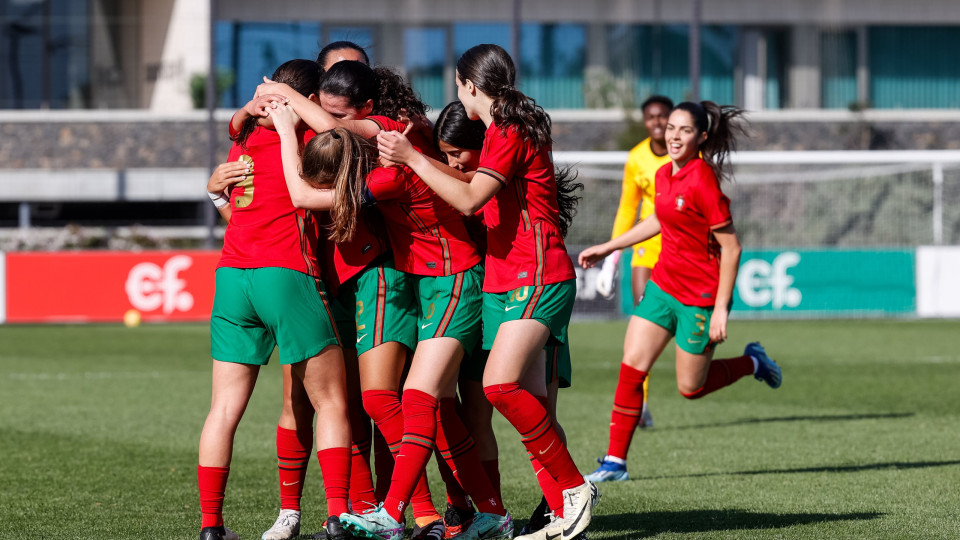 Portugal bate Finlândia e apura-se para o Europeu sub-17 feminino