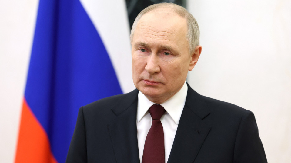 Putin apoia reeleição de líder da Crimeia após ataque ucraniano