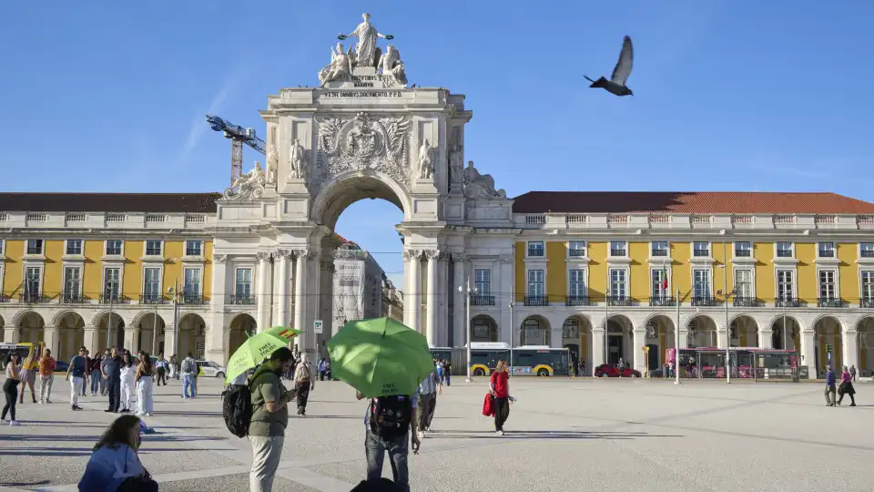 Agências de viagens pedem a Governo soluções para regiões de turismo