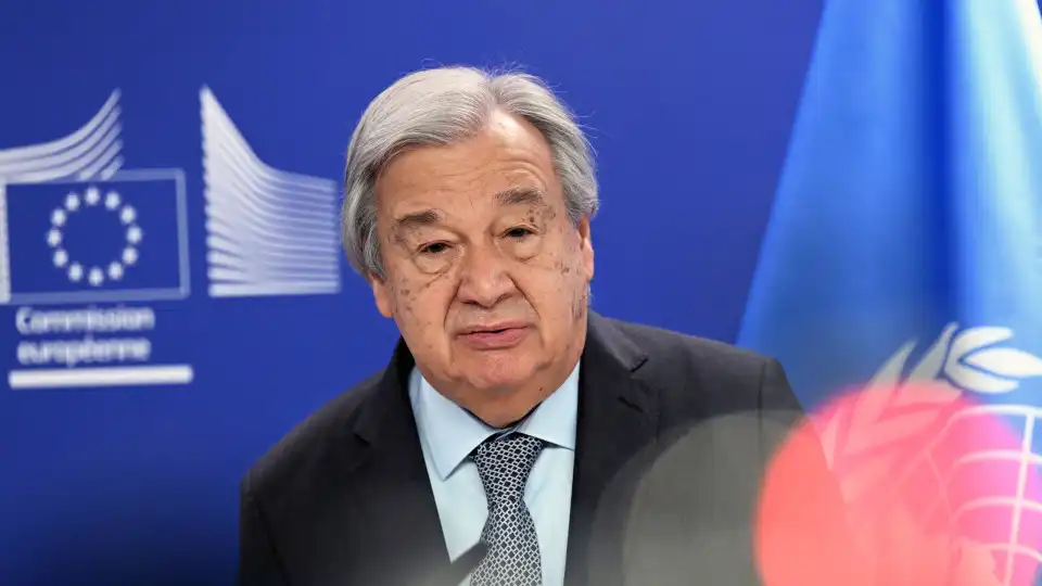 Taiwaneses voltam a bater à porta de Guterres por autonomia 