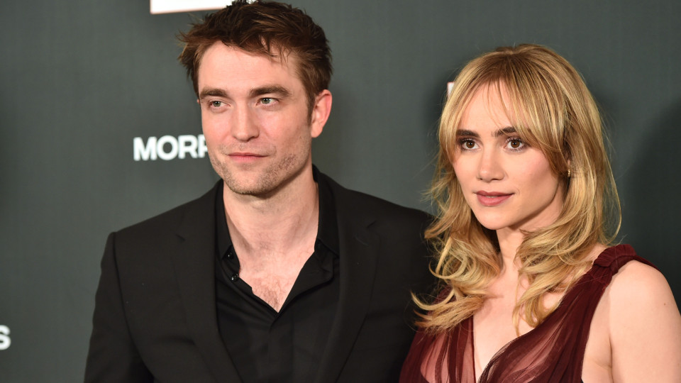 Robert Pattinson e Suki Waterhouse já são pais