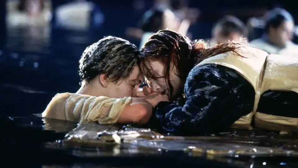 Kate Winslet faz revelação sobre icónico momento de 'Titanic'