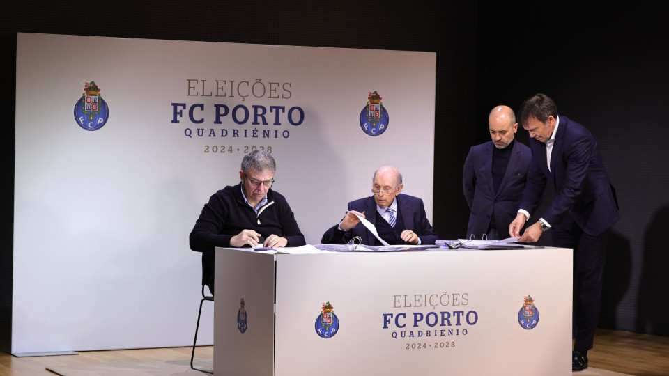 Movimento independente entrega candidatura ao CS do FC Porto