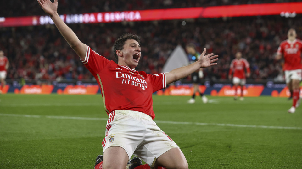 "Sempre que entro em campo com o símbolo do Benfica é motivo de orgulho"