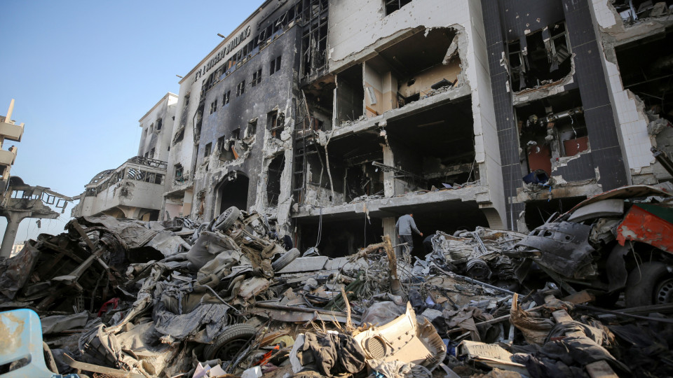 Exército de Israel anuncia "fim" das operações no Al-Shifa em Gaza