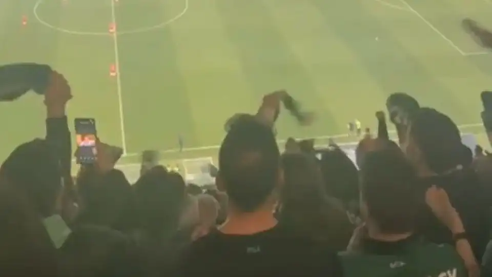 'Vulcão' de Alvalade 'explodiu' com o golo madrugador de Catamo