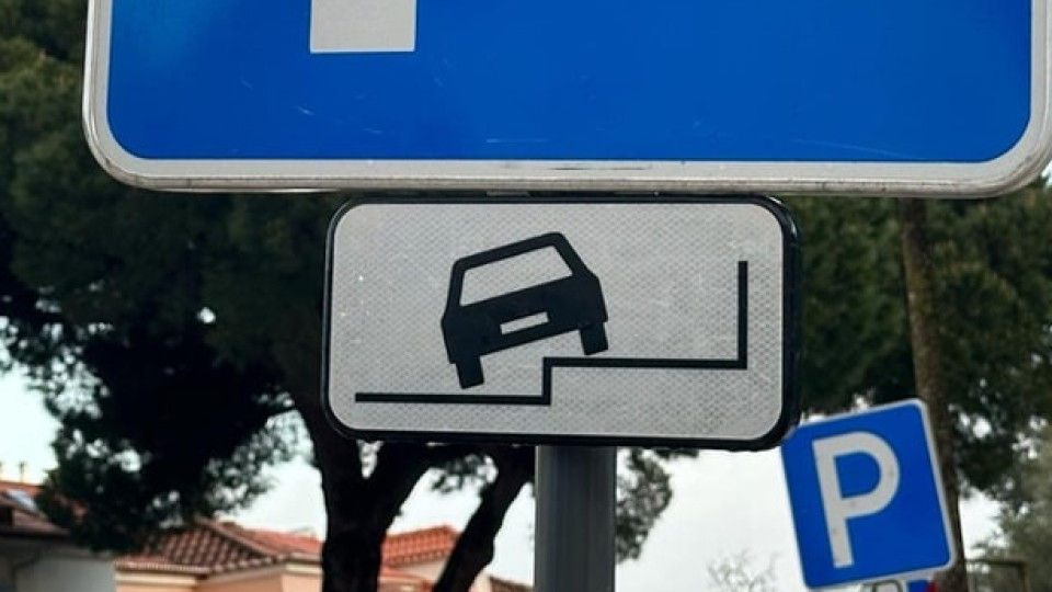 AM de Lisboa rejeita reverter estacionamento em cima dos passeios