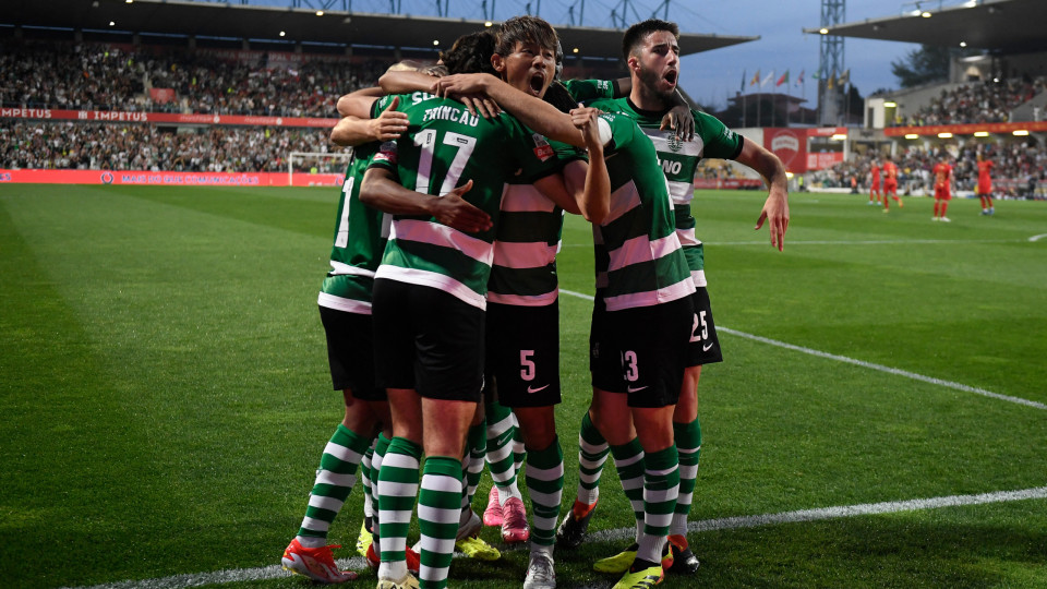 Sporting defronta Vitória, um dos últimos obstáculos no caminho do título