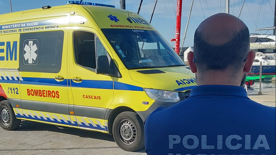 Pescador resgatado após cair de arriba junto ao Cabo Raso em Cascais