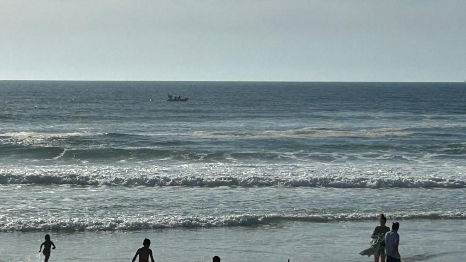 Jovem de 19 anos desaparecido no mar na praia da Costa Nova em Aveiro