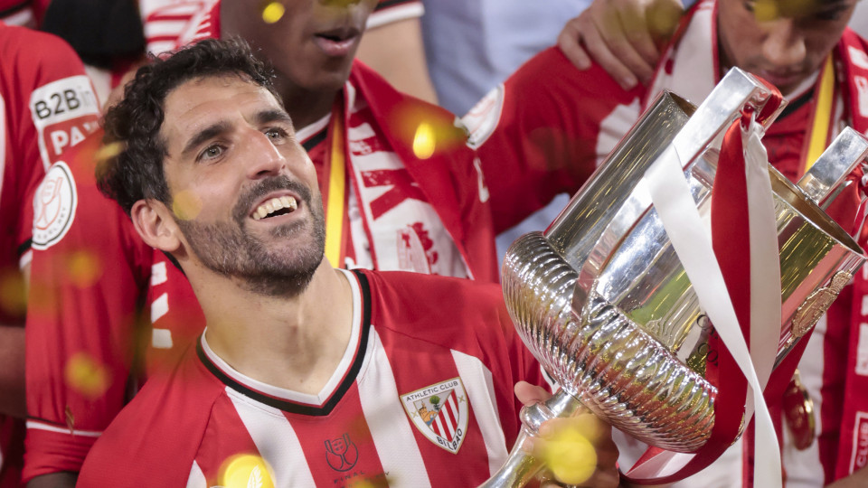 Oficial: Após a histórica Taça do Rei, Raúl García 'pendura as chuteiras'