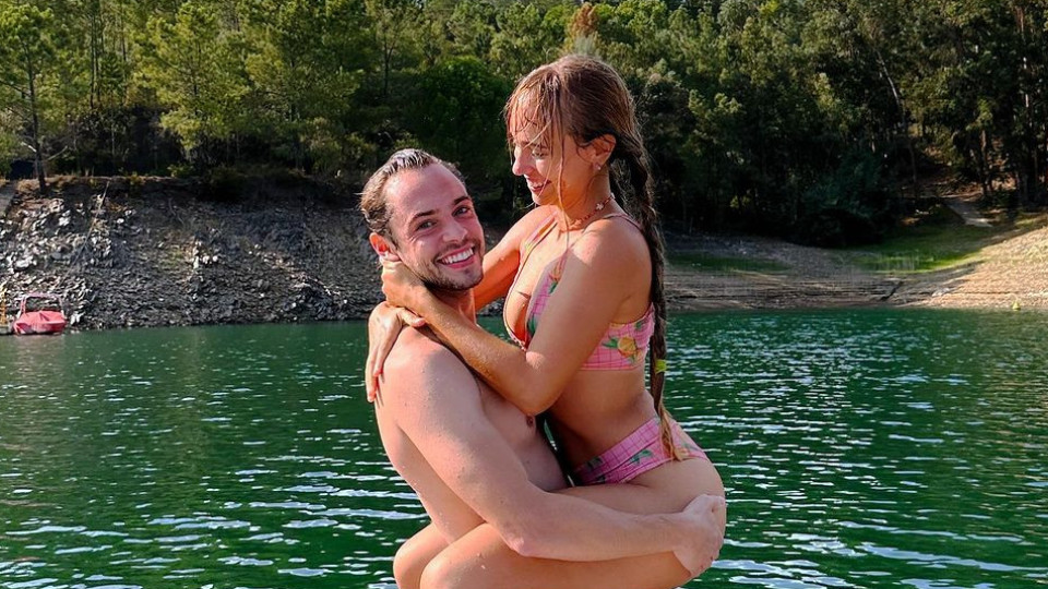 Rodrigo Paganelli declara-se à namorada: "Contigo sou melhor, sou feliz"