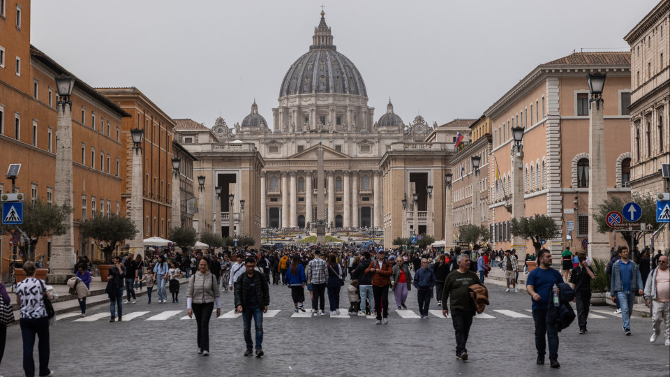 Um dos fugitivos "mais procurados" dos EUA detido no Vaticano