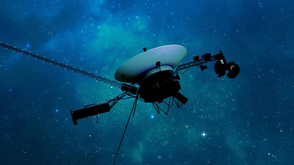 Após 5 meses de silêncio, NASA volta a comunicar com sonda Voyager 1