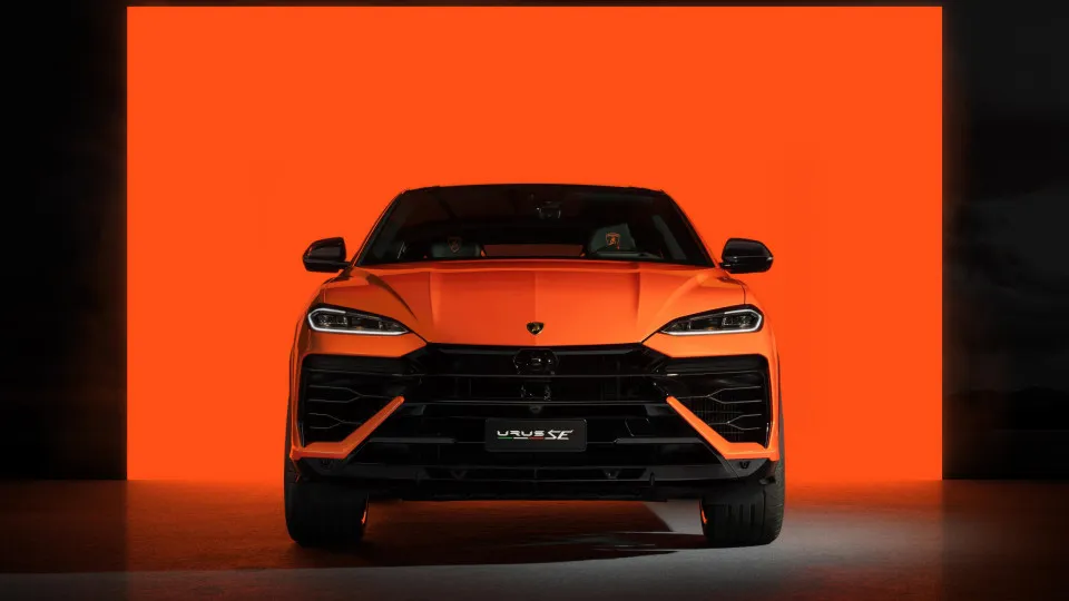Futebolistas de elite compravam carros de luxo a rede de tráfico