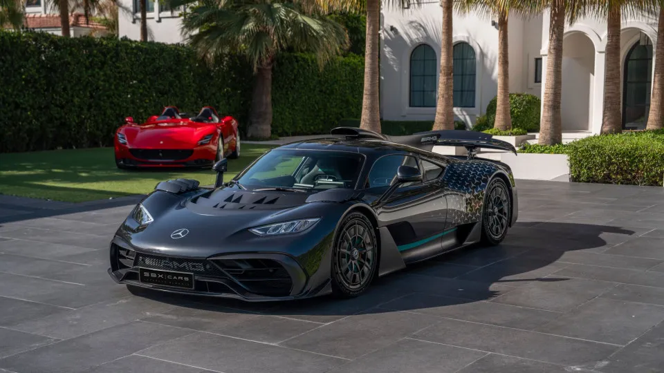 Afinal, ninguém levou para casa o primeiro Mercedes-AMG One em leilão 