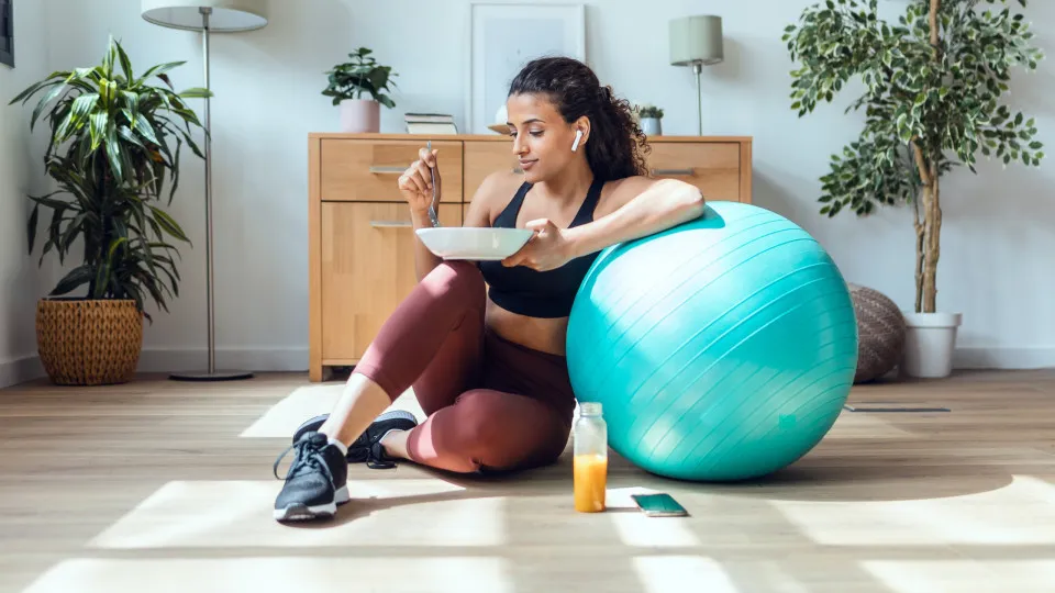 Nunca sabe o que comer antes de treinar? Estes são os alimentos ideais