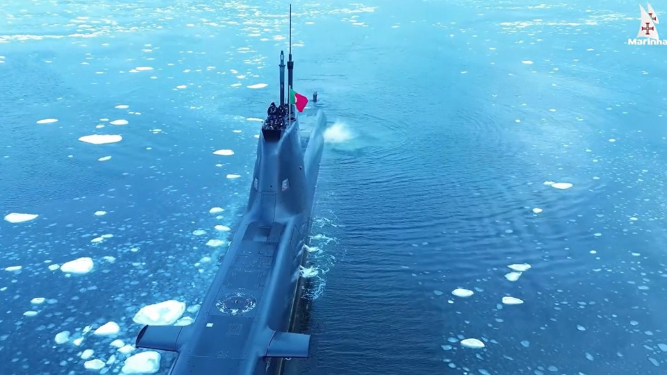 Já há imagens da navegação do submarino português no Ártico. Ora veja