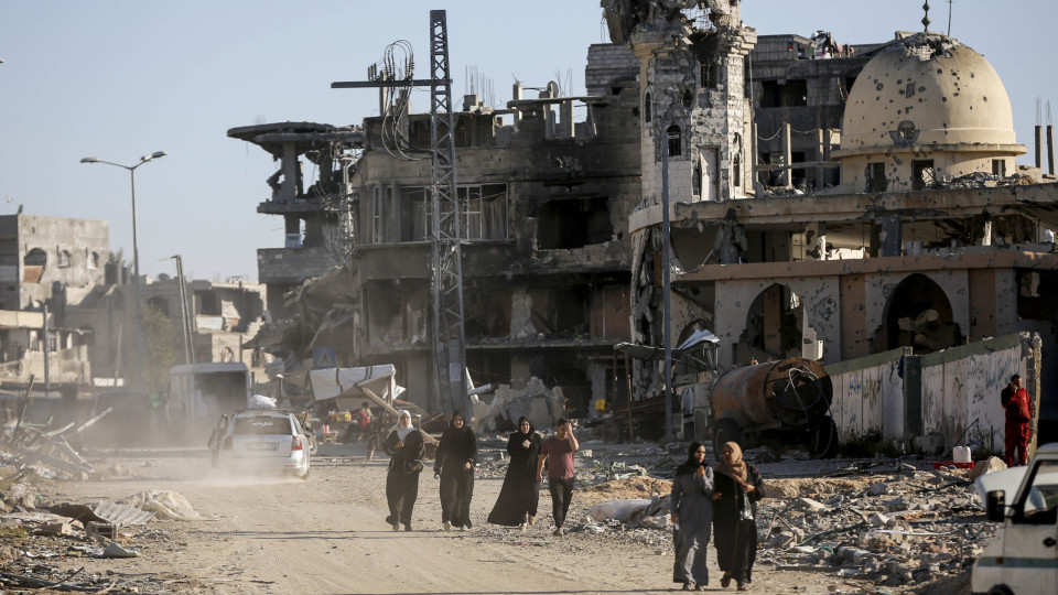 Cinco mortos em ataques israelitas a Rafah