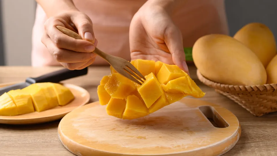 Isto é o que acontece se comer manga todos os dias