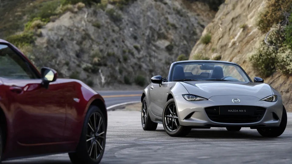 Novo Mazda MX-5 terá boas novidades. O que vai mudar?