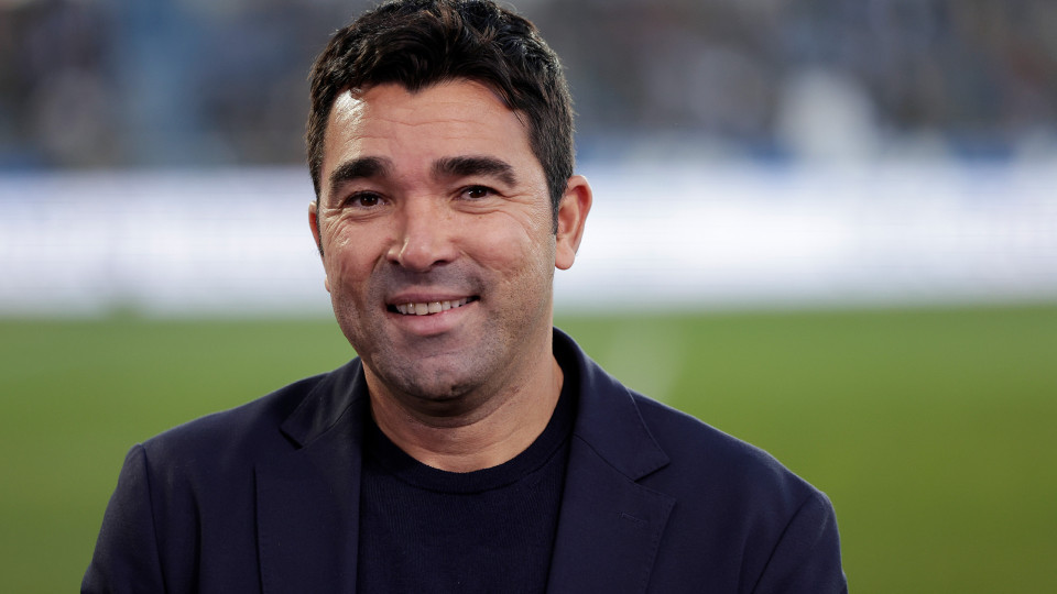 Deco encorajou-se para rumar à direção do Barcelona: "Deixei coisas..."