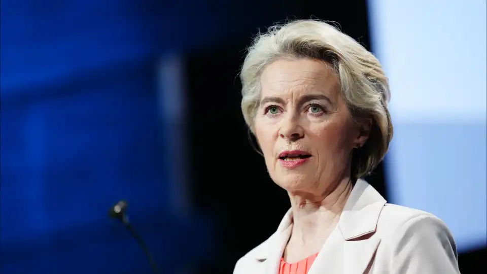 Von der Leyen condena ataque do Irão a Israel: "Agrava situação"