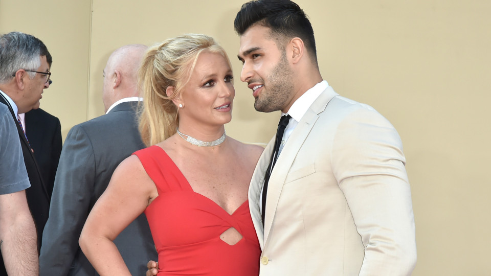 Britney Spears perseguiu ex-marido com machado durante discussão