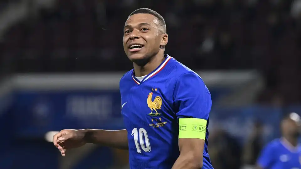 Kylian Mbappé acusado de traição: "Não vimos aquilo no Paris SG..."