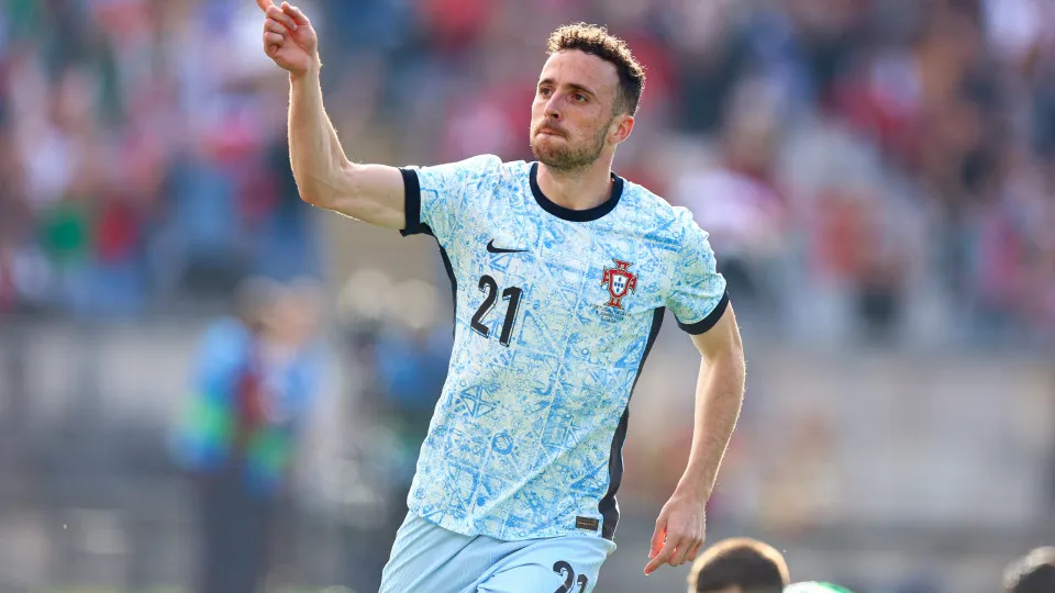 Diogo Jota. Benfica e Sporting destacam qualidade e exemplo para gerações