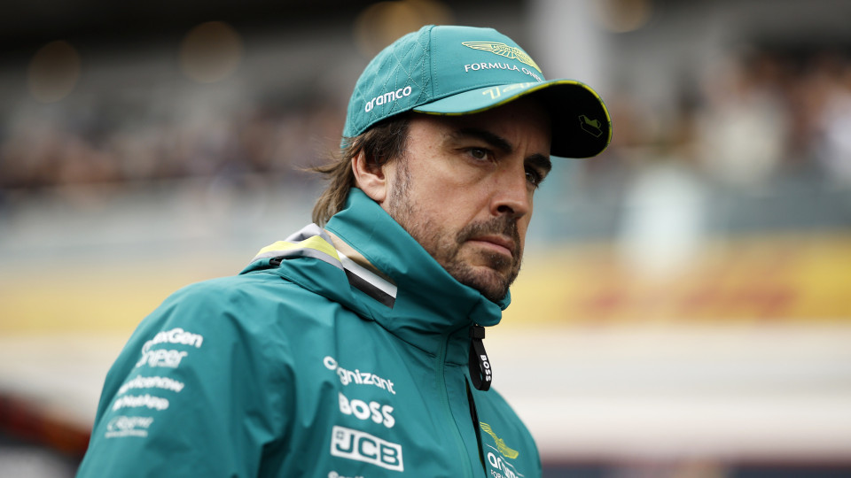 Alonso não tem dúvidas: Mundial de F1 deste ano está decidido