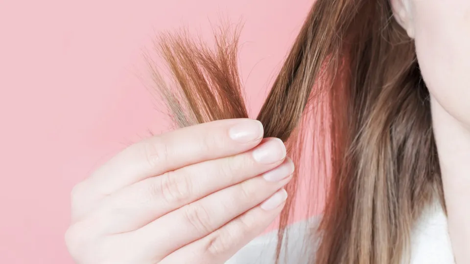 Reparação SOS! Este produto promete salvar o cabelo seco e estragado