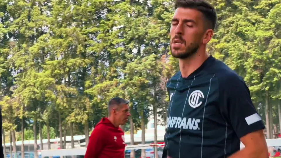 Paulinho ainda agora chegou ao México e já 'mostra os dentes' no Toluca