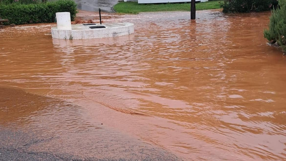 Aldeia de Brinches afetada por "tromba de água" que causou inundações