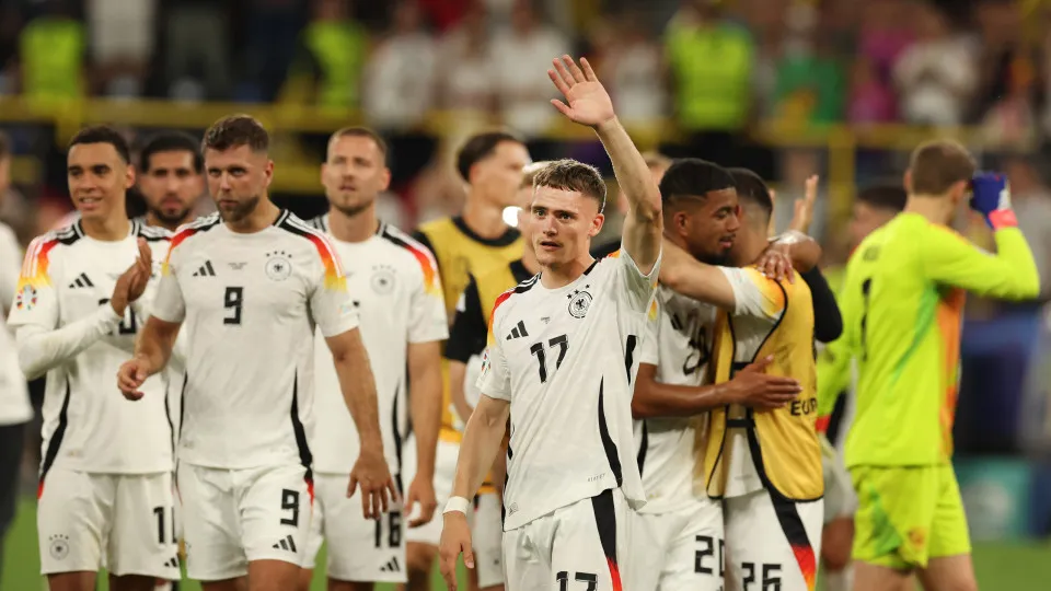 Diário do Euro'2024: Surpresa causa tombo. Temporal dá banho de realidade