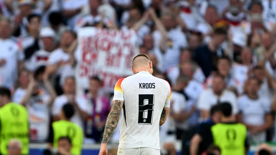 'Voo' de Mikel Merino coloca ponto final na carreira de Toni Kroos