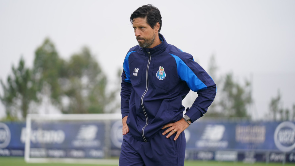 Internacionais do FC Porto preocupam Vítor Bruno: "Abaixo do expectável"