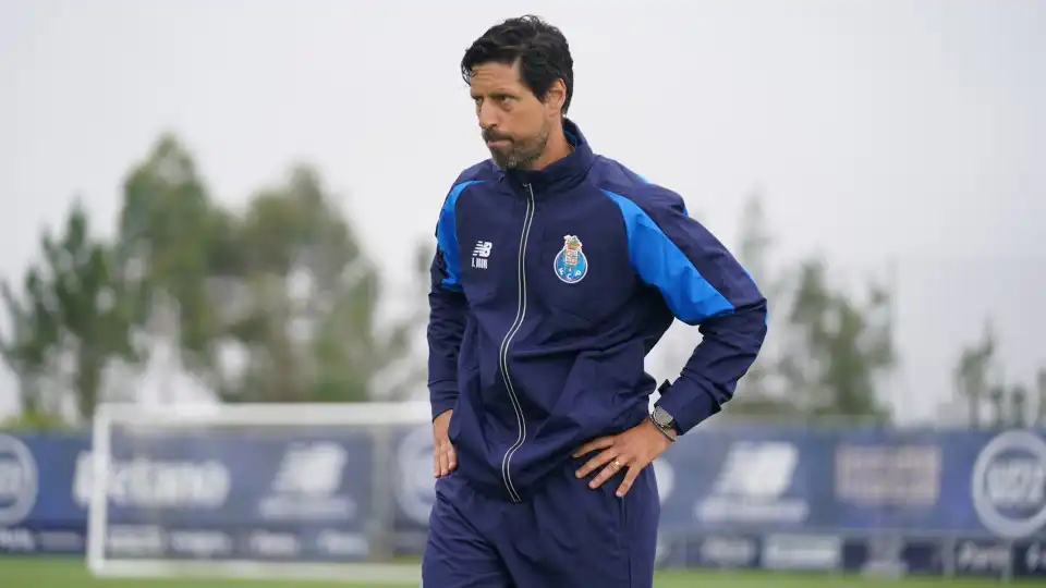 Vítor Bruno com duas 'dores de cabeça' antes do FC Porto-Hoffenheim