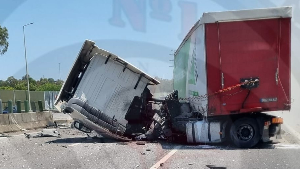 Despiste de camião junto à saída para Sesimbra condiciona trânsito na A2