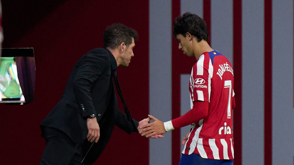 Já não há como escapar. João Félix vai reencontrar Simeone no Atl. Madrid