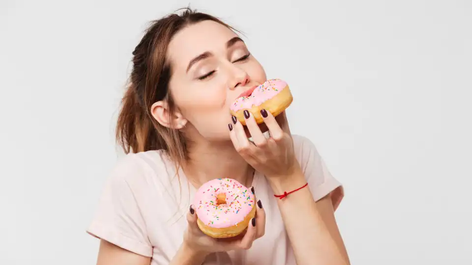 Fome emocional. Conselhos de especialistas para combater o problema 