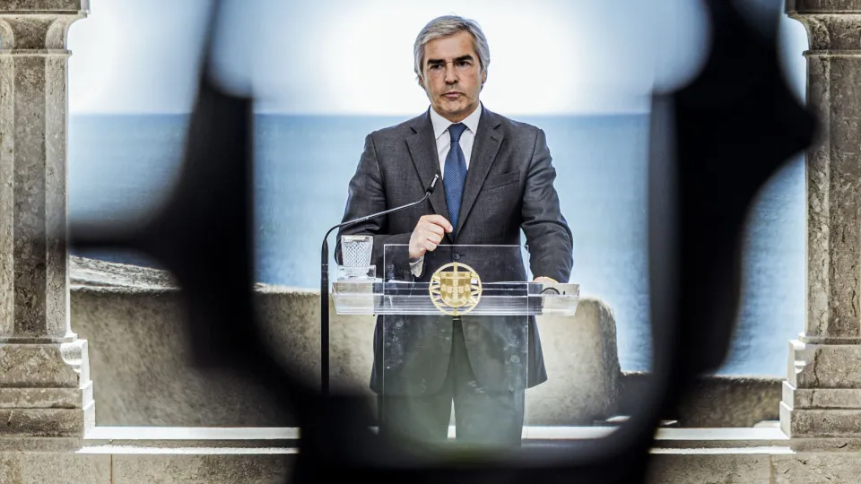 Nuno Melo disponível para explicar negócio das fragatas no Parlamento