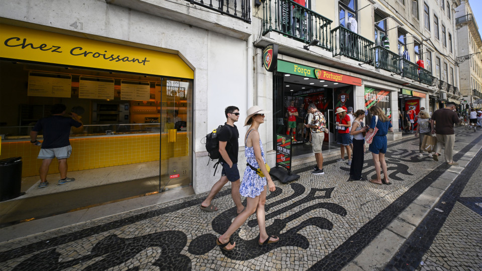 Emprego só cresce nos serviços mas não à boleia do turismo