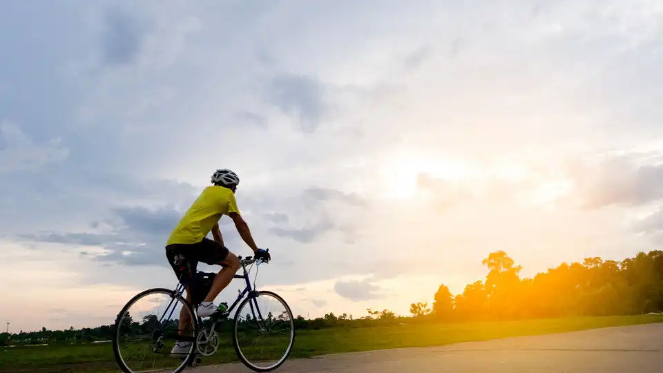 Siga estas dicas e veja como andar de bicicleta pode ajudar a emagrecer