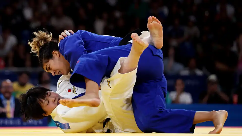 Montenegro felicita Patrícia Sampaio pelo bronze conquistado no judo