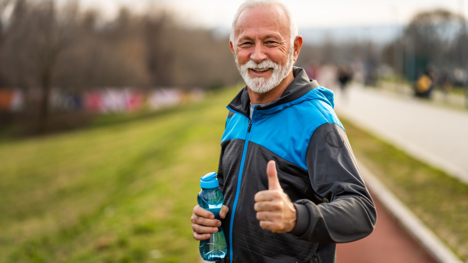 Especialista sugere três exercícios simples para tonificar os abdominais